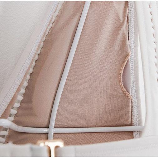 【男ウケ水着】深めVネック白シンプルビキニ | エロい格好・男モテ水着・セクシーな水着姿におすすめ