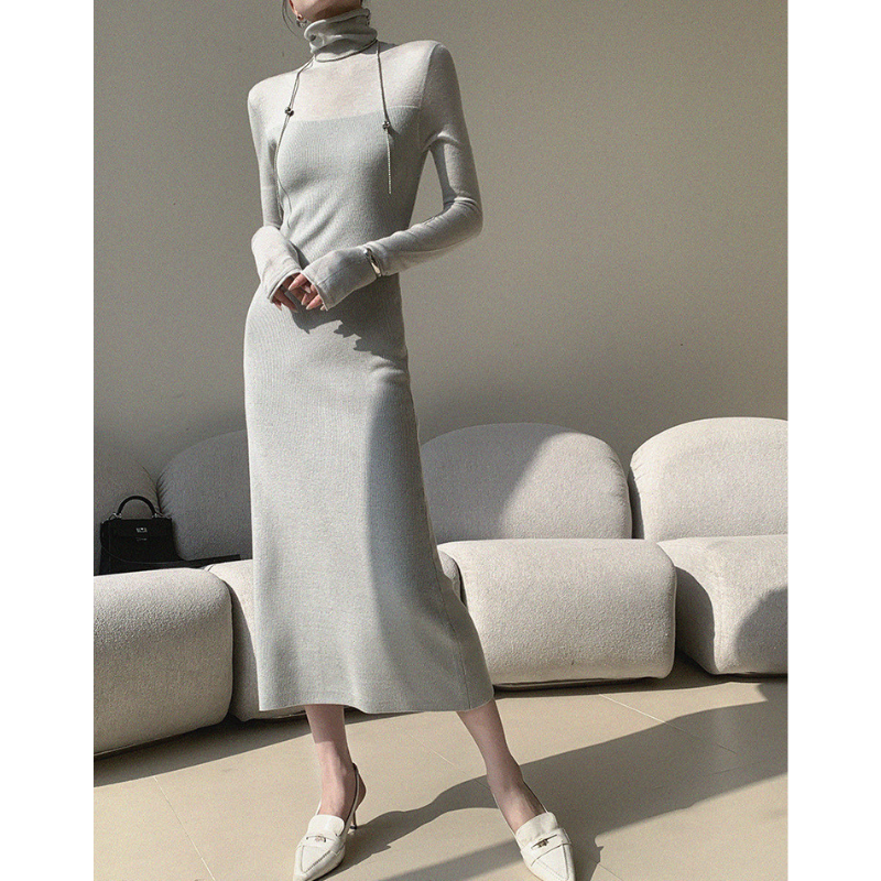 ニットワンピースのディテールアップ