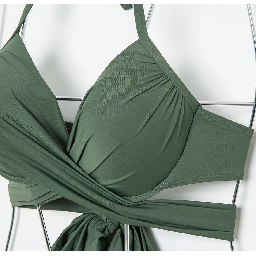 【男ウケ水着】ホルターネック谷間クロスデザイン×フルバックショーツ ビキニ | エロい格好・男モテ水着・セクシーな水着姿におすすめ