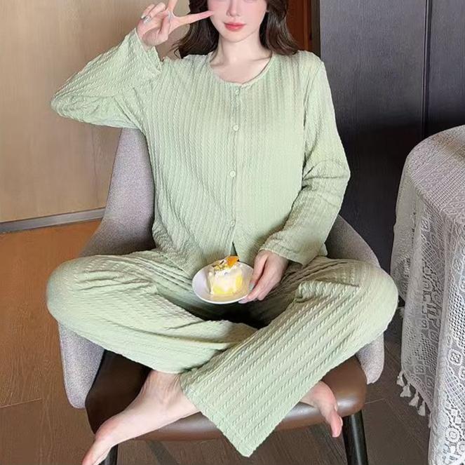 【彼ウケする春秋ルームウェア】ワッフル生地3点セット カーデ×胸パッド付キャミ×ロングパンツ| エロくて大人可愛いお泊まりデート服におすすめ