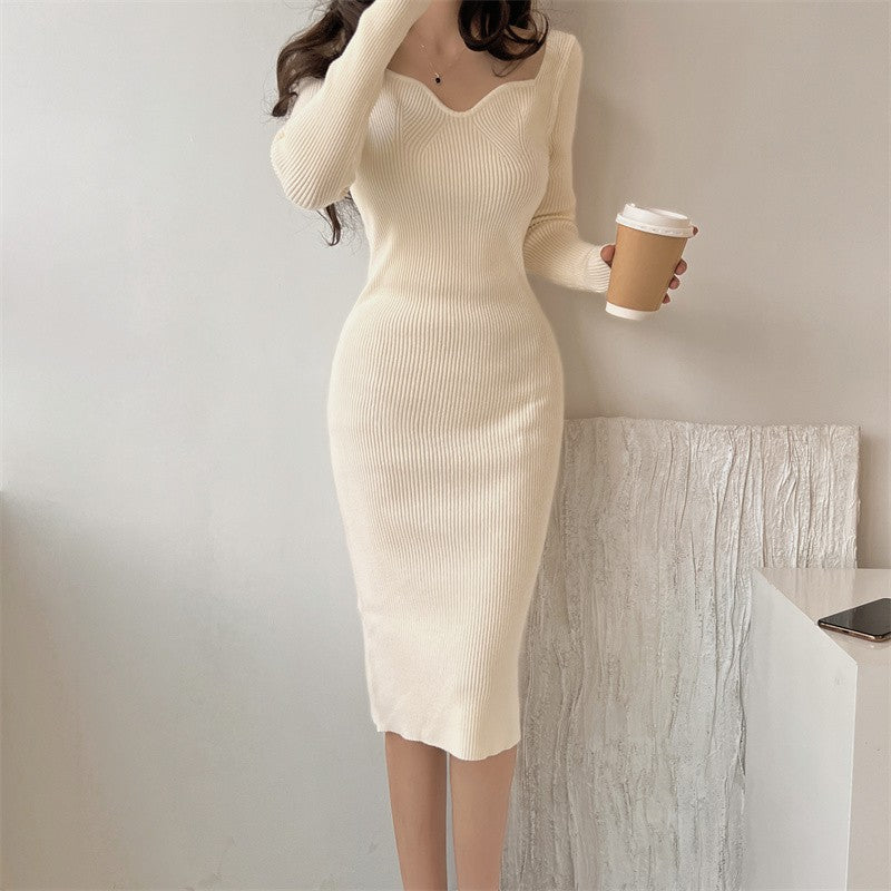 【色っぽいモテスタイルに】変形スクエアネックタイトリブニットワンピース