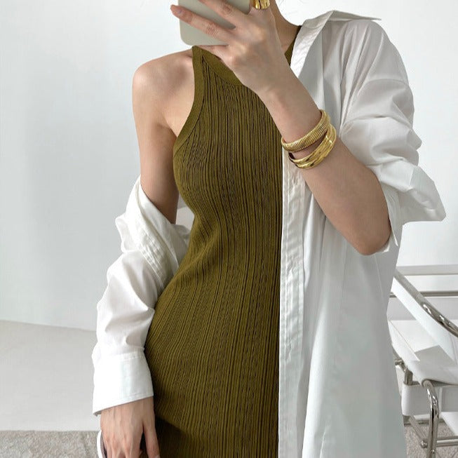 肩部分のクローズアップ。アメリカンスリーブで普段見せない肩を色っぽく演出