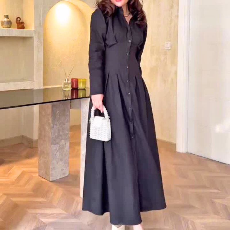 黒のウエストマークシャツワンピで細見え&スタイルアップ|大人可愛い秋服