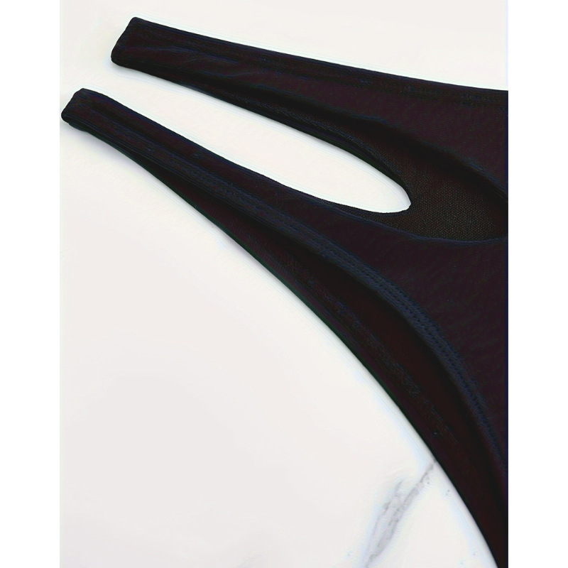 サイドカットのハイレグ風ショーツデザイン詳細