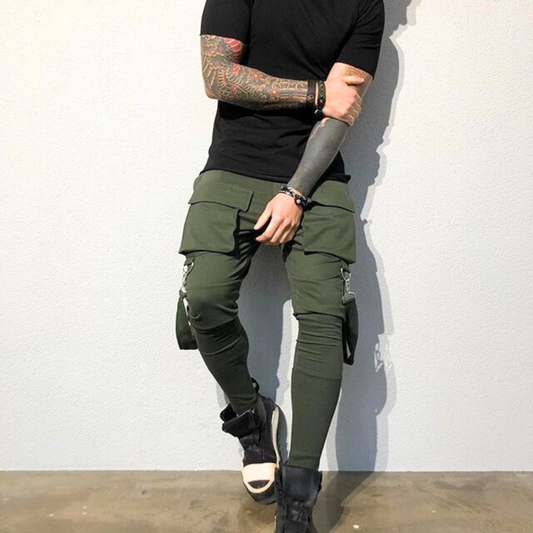 大人のストリートファッションに最適なジョガーパンツ(グリーン)正面姿