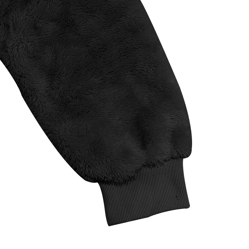 袖口リブのディテール写真|冷気を遮りつつ快適な着心地