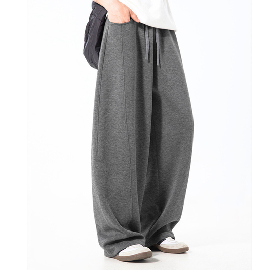 ウエストドローコード付きでフィット感も自在な春秋用ワイドパンツ(グレー)