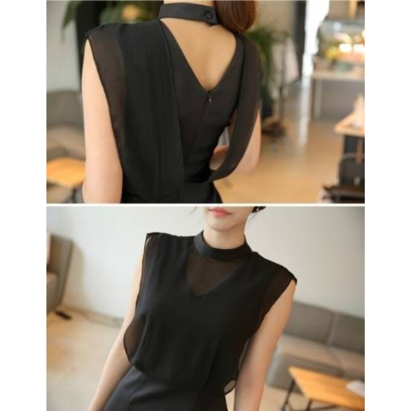 ブラックタイトワンピースのハイネック&バックデザイン