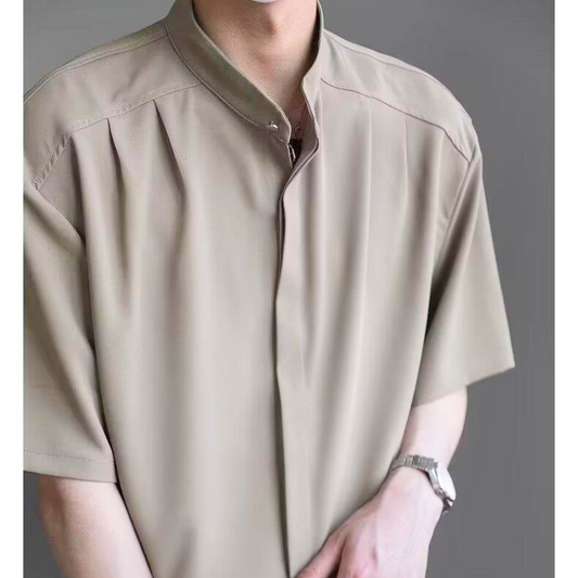 比翼デザインとスタンドカラーのディテールアップ(ベージュ)