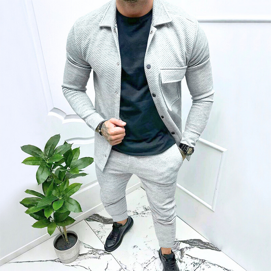 グレージャガードセットアップ全身コーデ斜め