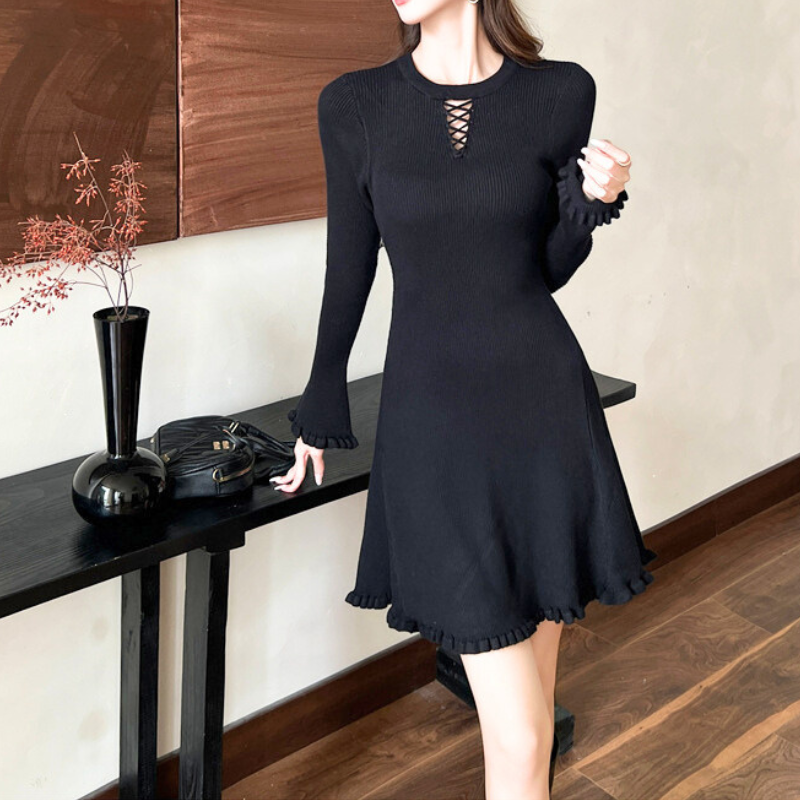 ウエストラインを美しく見せる黒ニットワンピース 男ウケ抜群の好印象コーデ