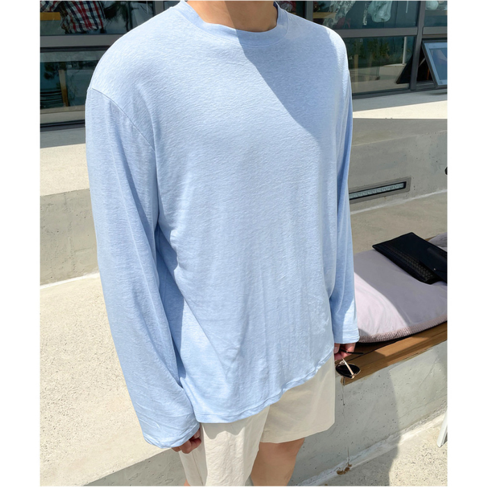 ブルーのメンズ薄手コットン長袖Tシャツ 正面