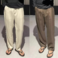 アイボリーとカーキのリネンライクワイドパンツを比較した正面着用画像