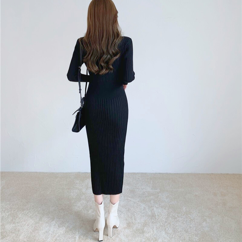 アイボリー S / Lサイズ当日発送可【シンプルに美シルエット映え】前ボタンVネック タイトリブニットワンピース