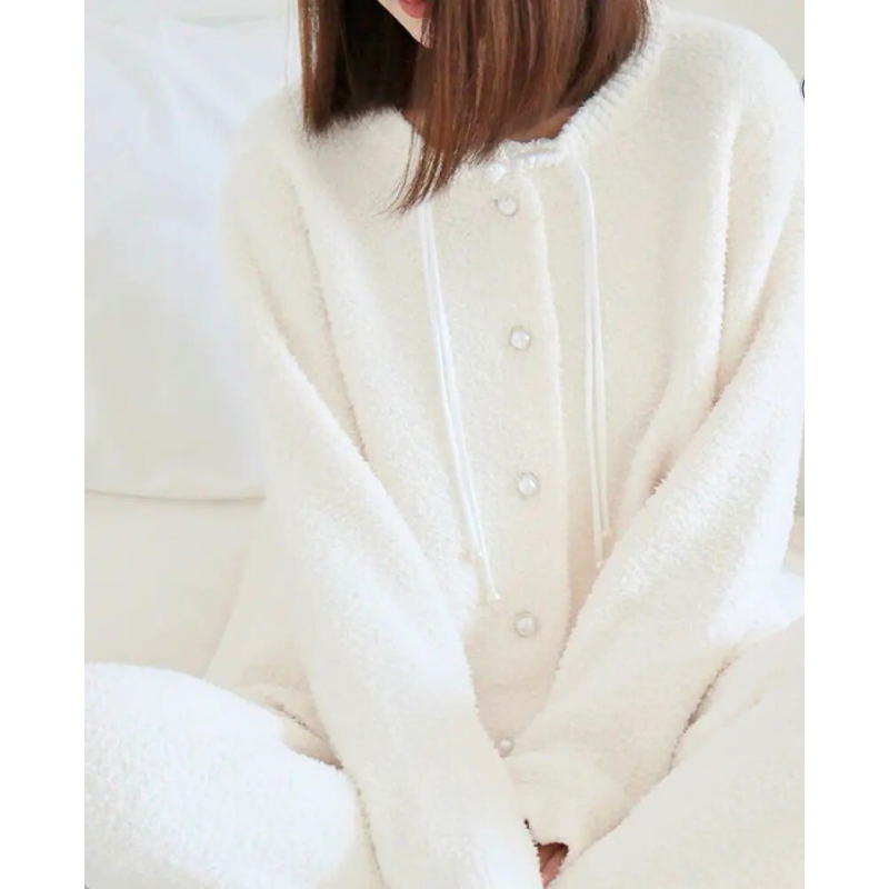 ふわもこルームウェアセット パールボタン×ゆるシルエット