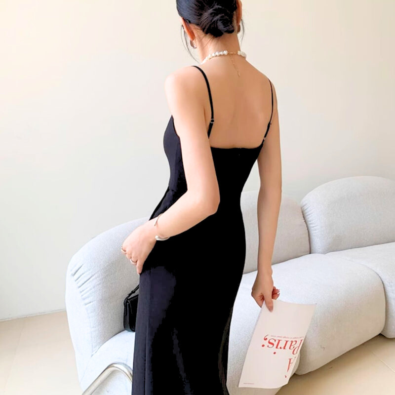 背中魅せスクエアネックキャミワンピース