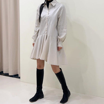 【男ウケ服】春秋デート服：フィッシュテールミディアムシャツワンピース | 体のラインが出る・肌見せできるモテ服を探す大人女子におすすめ