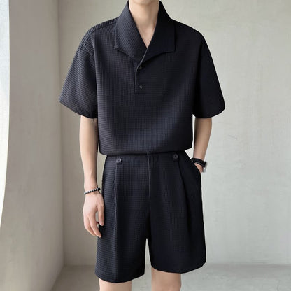 【メンズ】夏のセットアップ: 半袖ポロシャツ×ハーフパンツ ワッフル生地セットアップ | 20代30代におすすめ
