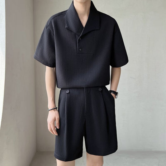 【メンズ】夏のセットアップ: 半袖ポロシャツ×ハーフパンツ ワッフル生地セットアップ | 20代30代におすすめ