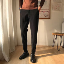 【メンズ】秋冬のパンツ: ９分丈ノータック高品質ウールテーパードパンツ | 20代30代40代におすすめ