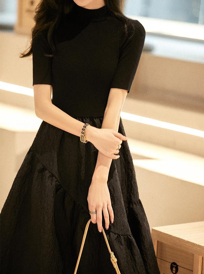 【美品】Christian Dior フレアワンピース ブラック 半袖 Ｖネックloddy