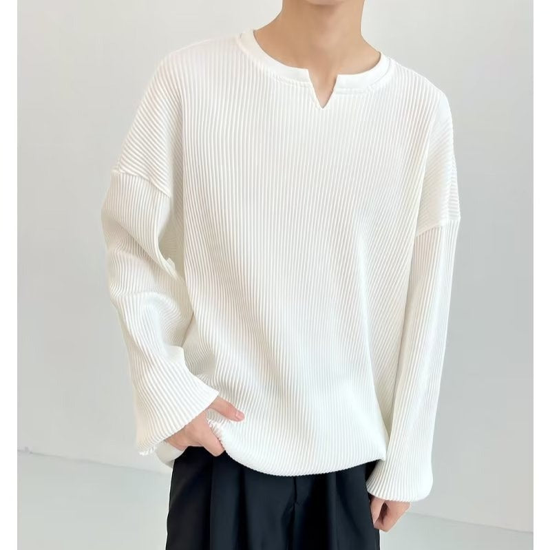 【メンズ】春秋のトップス: 薄手長袖TシャツVネック ルーズフィット プリーツデザイン | 20代30代40代におすすめ