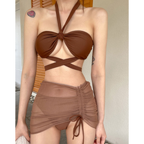 ブラウンカラーの色っぽビキニ着用イメージ