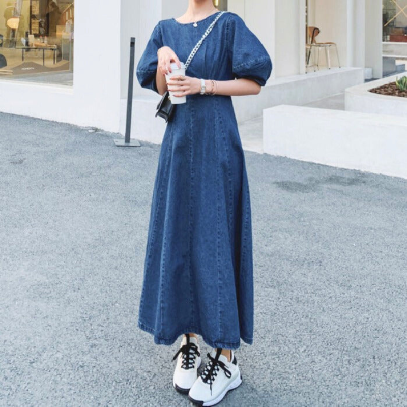 デート服におすすめのパフスリーブデニムワンピース全身コーデ