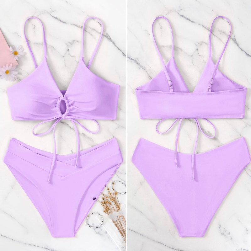 上下セットで見るラベンダービキニデザイン