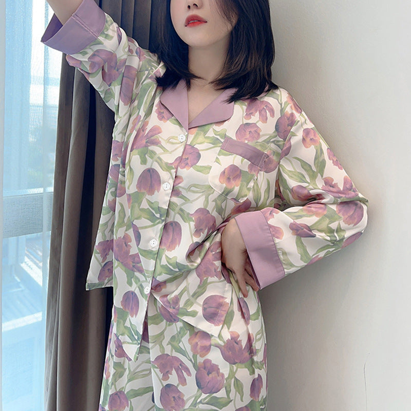 彼女に着て欲しい部屋着 人気の花柄アイスシルクルームウェア