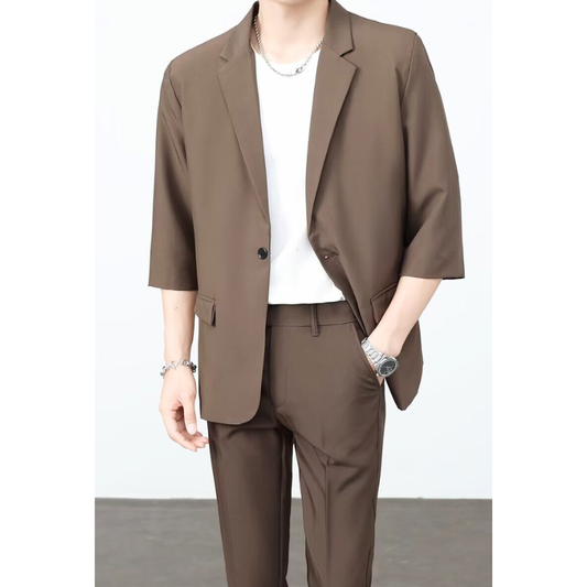 30代メンズ向け 春夏7分袖テーラードジャケット 上下セットアップの着こなし