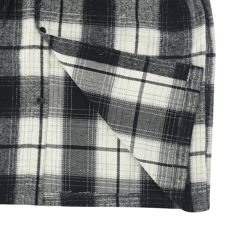 裾部分の生地アップ｜二重仕立てでしっかりした質感と立体的なチェック柄が魅力