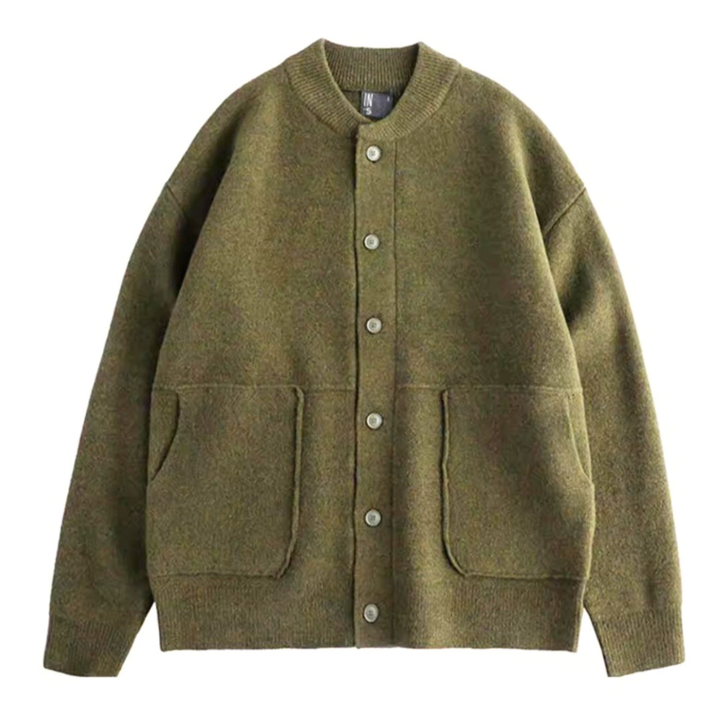 春秋冬に使えるカーキニットカーデジャケットの平置き全体