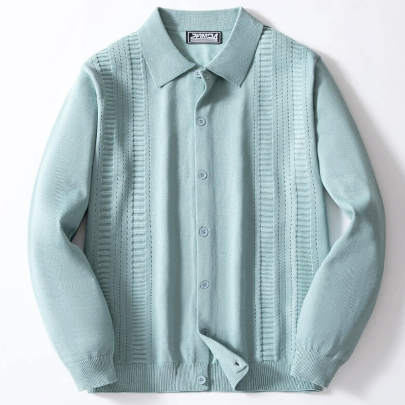 襟付き透かし編みニットカーディガンのフロントデザインと縦編みライン