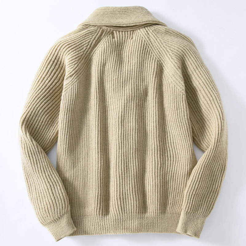 立体的なリブ編みが映えるショールカラーニットカーディガン背面