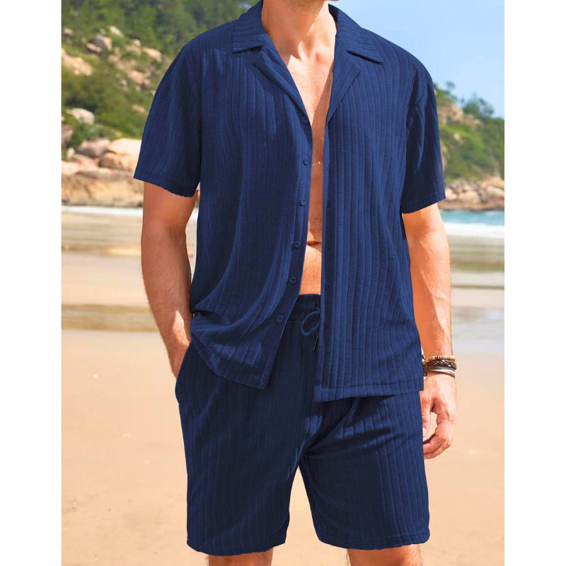 縦リブ開襟シャツ×ショートパンツセットアップ｜ネイビーの着用イメージ