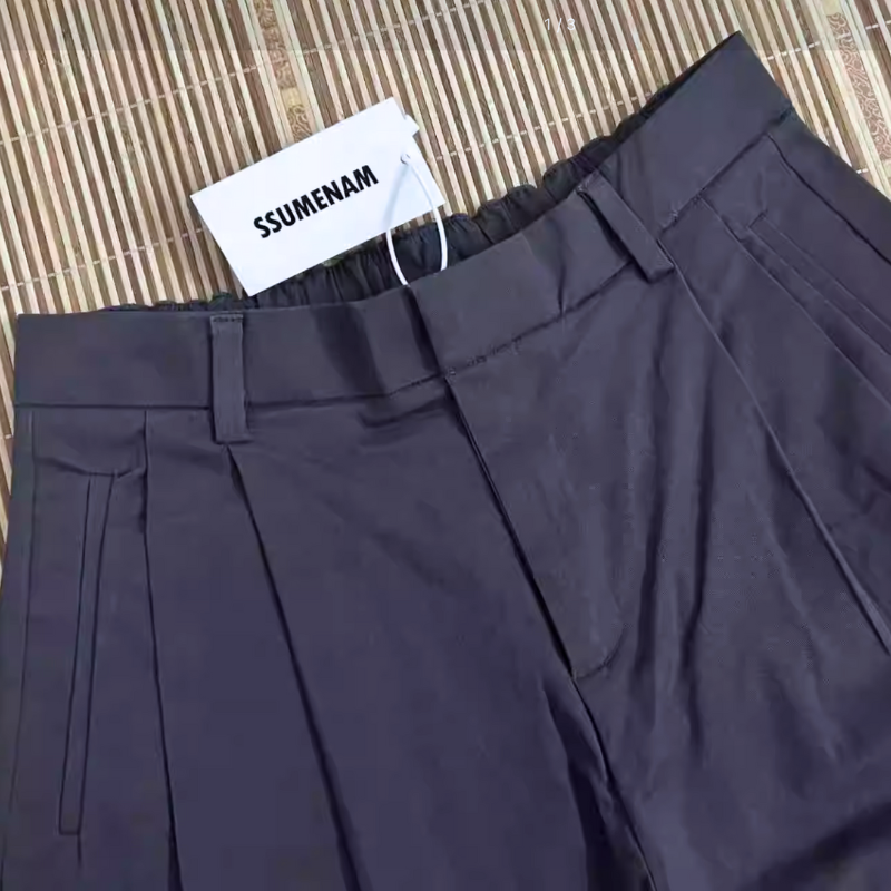 ウエストゴム入りワイドスラックスの快適設計