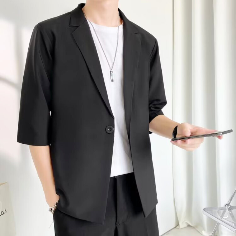 春夏メンズセットアップ 7分袖ジャケット×テーパードパンツ着用イメージ