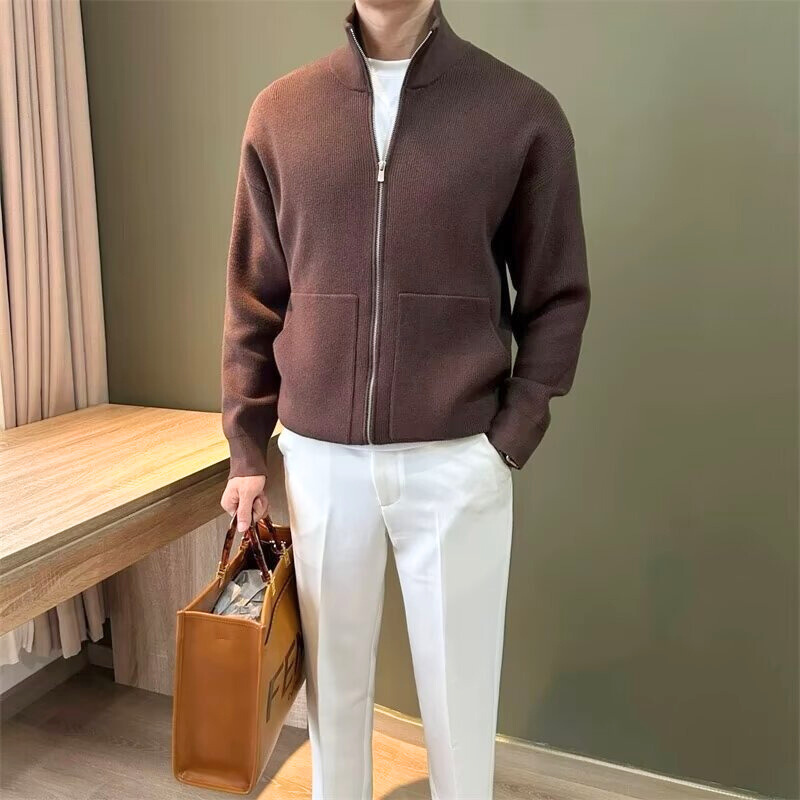 スタンドカラーニットカーディガン ブラウン きれいめコーデ メンズ