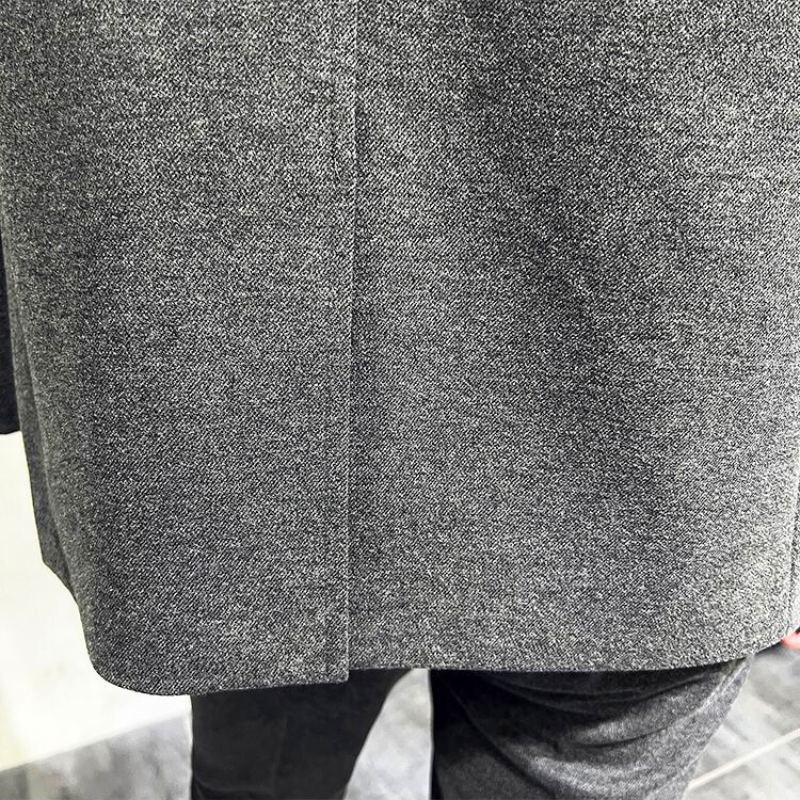 すっきりシルエットが魅力のテーラードジャケット 背面ディテールアップ