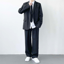 30代・40代メンズ向け テーラードスーツ上下セットを着用した全身コーデ｜春秋冬の通勤・デートスタイルにおすすめ