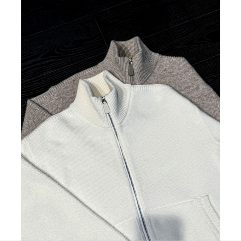 厚手ニットカーディガン メンズ ポケットとリブ編みディテール