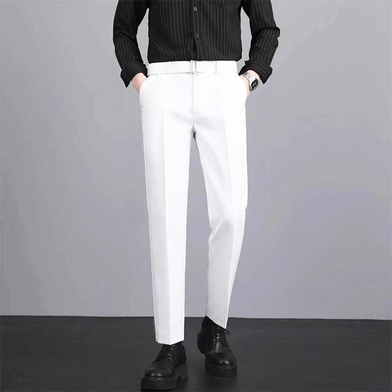 白スラックスを使った30代メンズの春夏コーディネート