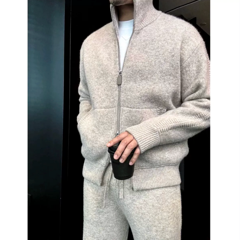 メンズ ジップ付きスタンドカラーニットカーディガン フロントデザイン