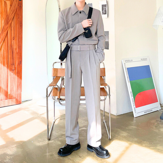 比翼ジャケットとベルト付きパンツの上下セット全身コーデ
