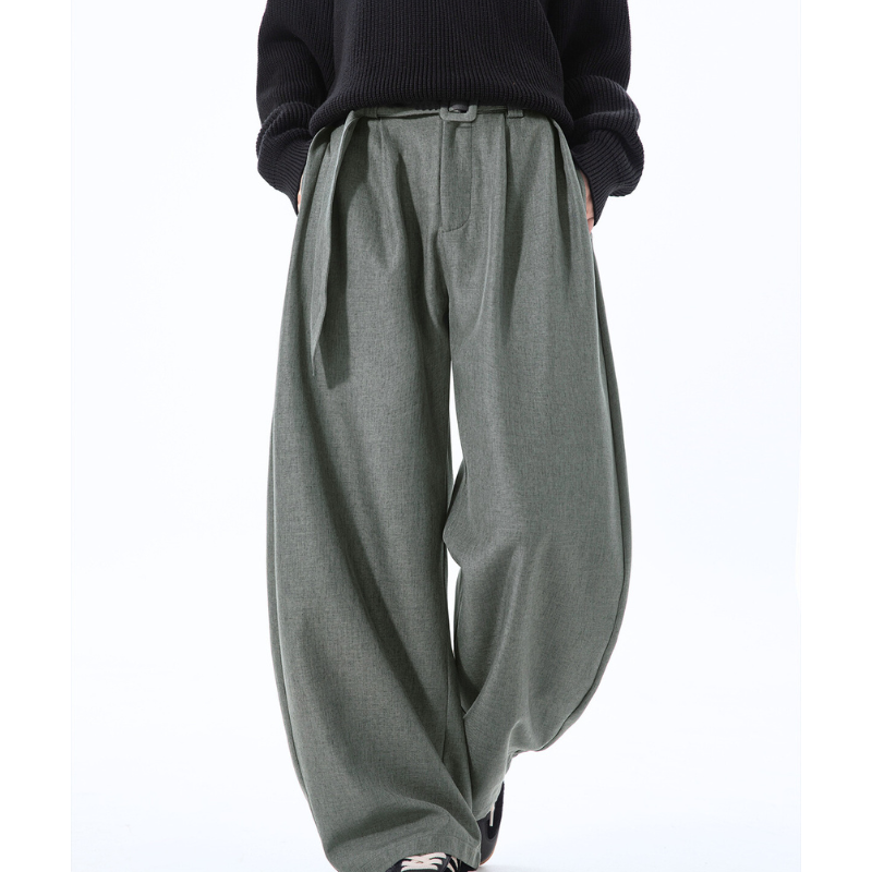 落ち感のあるワイドシルエット（グレー）