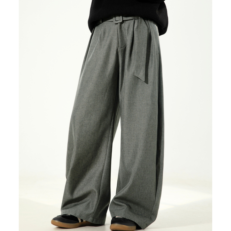 ワイドスラックス（グレー）のフルレングスシルエット