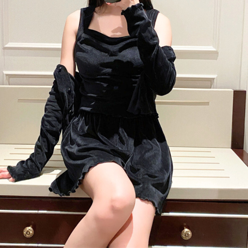 ブラックベロアルームウェア 秋冬向け 部屋着