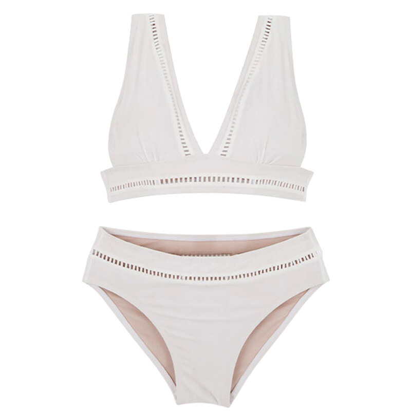 ホワイトVネックビキニ上下セット マネキンディテール
